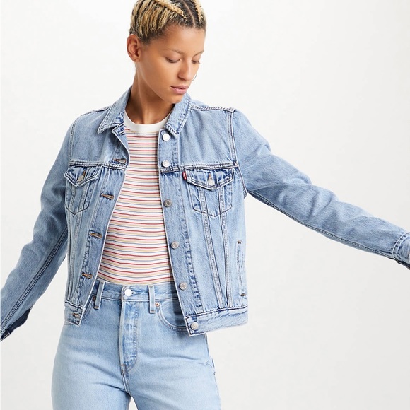 Levi’s Jean Jacket - Picture 3 of 10